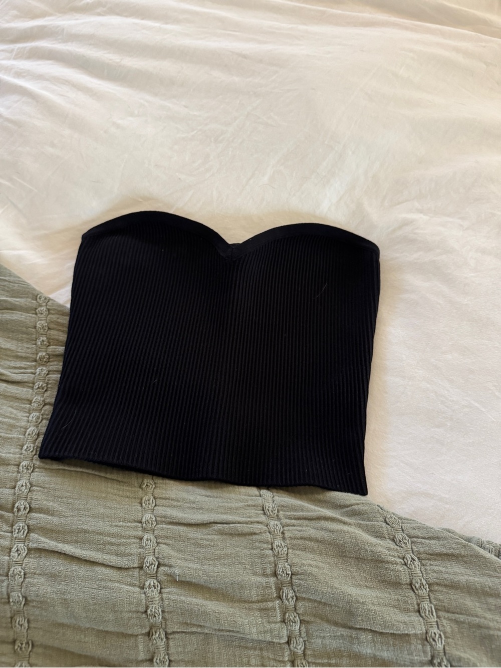 Babaton Black Ribbed Sweetheart Tube Top